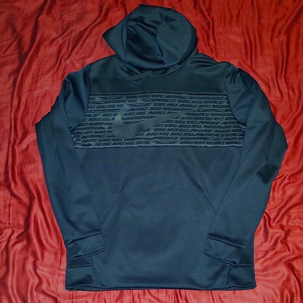 Nike Dri-Fit Black Pullover Hoodie